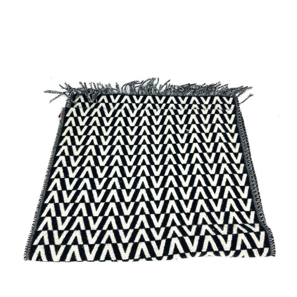 VALENTINO ロゴ フリンジ バイカラー マフラー カシミヤ ユニセックス ブラック - brandshop-reference