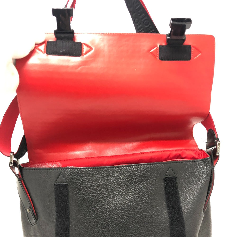 Christian Louboutin 3195233 スタッズ ルビクリック メッセンジャーバッグ バック カバン ショルダーバッグ レザー ユニセックス ブラック - brandshop-reference