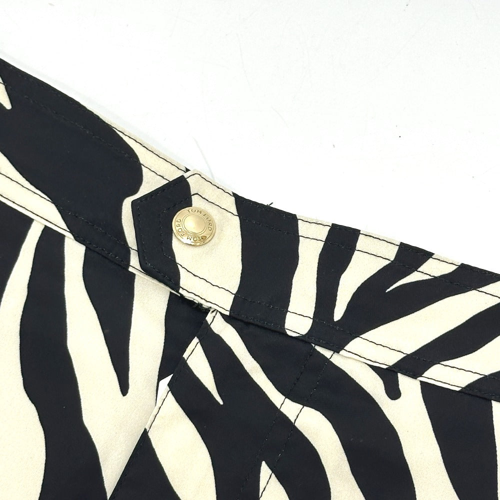 TOM FORD ゼブラ スイムパンツ 海パン ポケット付き ショートパンツ 水着 ポリエステル メンズ ホワイト - brandshop-reference