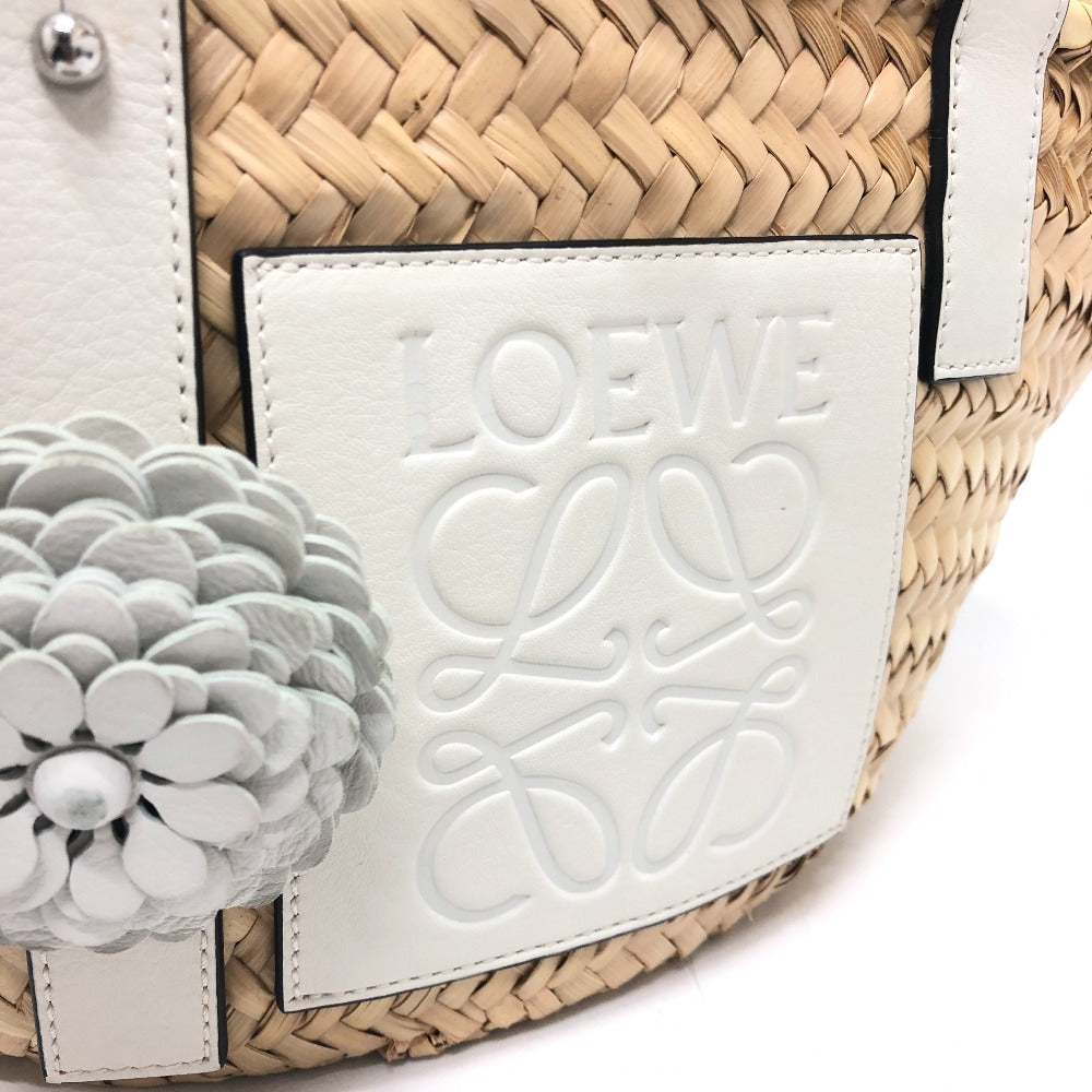 LOEWE 327.02.S92 アナグラム スタッドフラワー付き かごバッグ スモール バスケット トートバッグ ストロー レディース ベージュ - brandshop-reference
