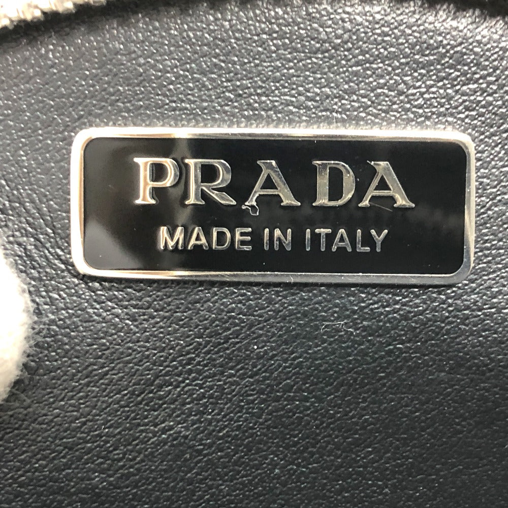 PRADA 1NR003 ライアングルロゴ サークルポーチ チェーン 肩掛け 斜め掛け ショルダーバッグ レザー レディース