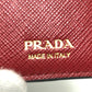 PRADA 1MC006 ハート トライアングルプレート ストラップ付きバッジホルダー カードケース サフィアーノレザー レディース