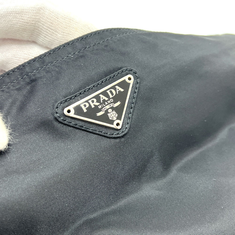 PRADA トライアングルプレート フラット カバン バッグ ショルダー ショルダーバッグ ナイロン ユニセックス ブラック