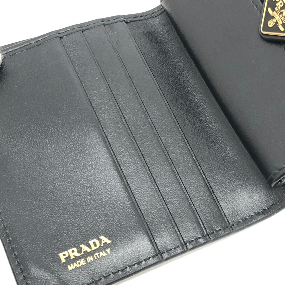 PRADA 1MV204 トライアングルプレート 財布 ミニウォレット コンパクト財布 ゴールド金具 2つ折り財布 レザー ユニセックス ブラック
