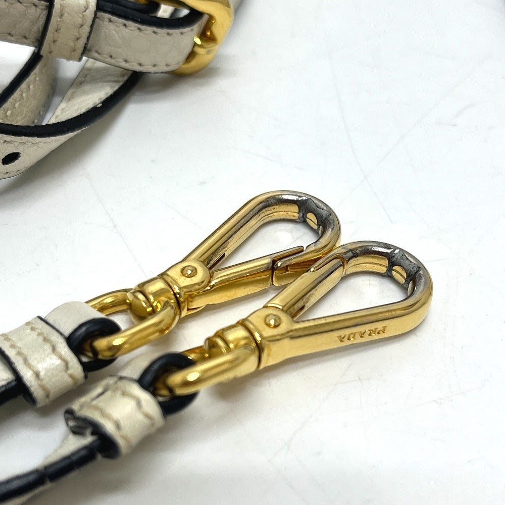 PRADA 1BD159 ロゴ ヴィッテロダイノレザー 2WAY カバン バッグ 斜め掛け フラップ ポシェット ショルダーバッグ レザー レディース ホワイト