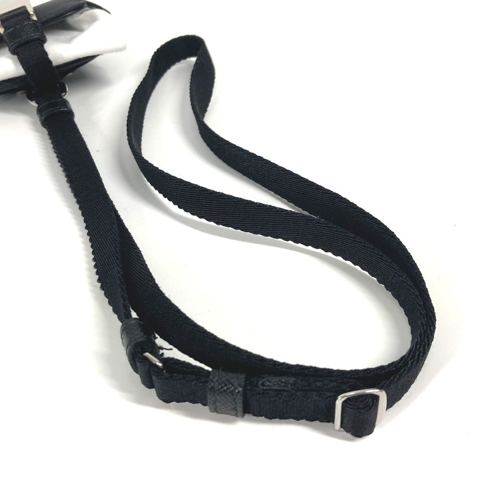 PRADA ストラップ付 トライアングルロゴ 三角ロゴ プレート airpodsケース エアポッズケース イヤフォンケース ナイロン ユニセックス ブラック - brandshop-reference