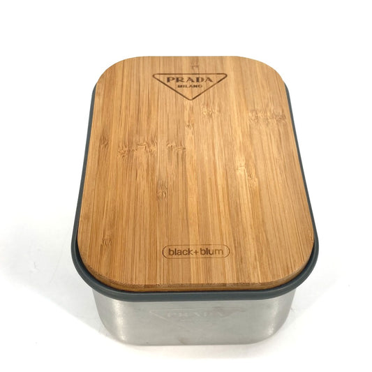 PRADA Black+Blumコラボ トライアングルロゴ ランチボックス サンドウィッチボックス インテリア 食器 お弁当箱 雑貨 SS ユニセックス - brandshop-reference