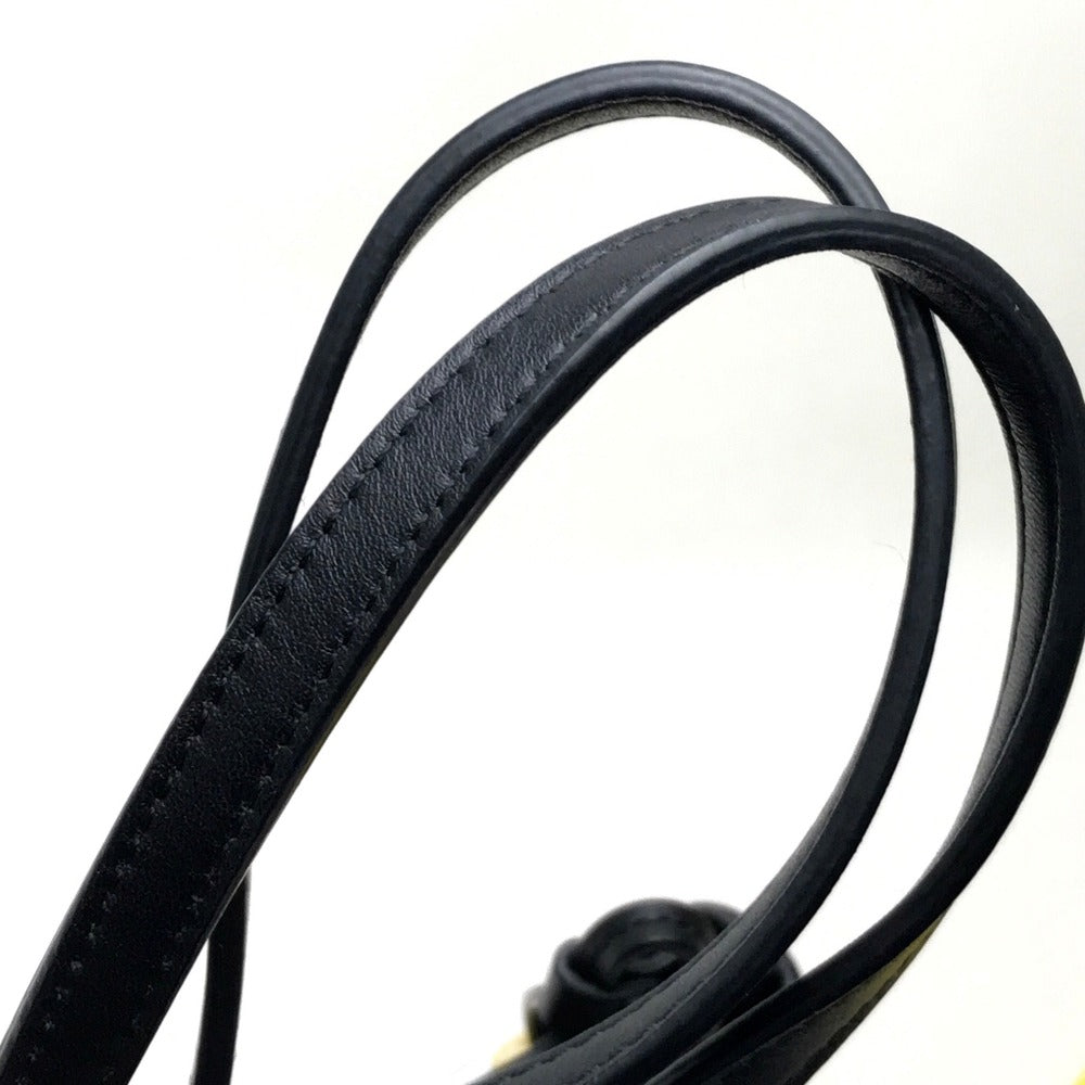 MCM LOVELESSコラボ ダルメシアン スタッズ カバン 肩掛け ショルダーバッグ トートバッグ コーティングレザー レディース ホワイト ブラック