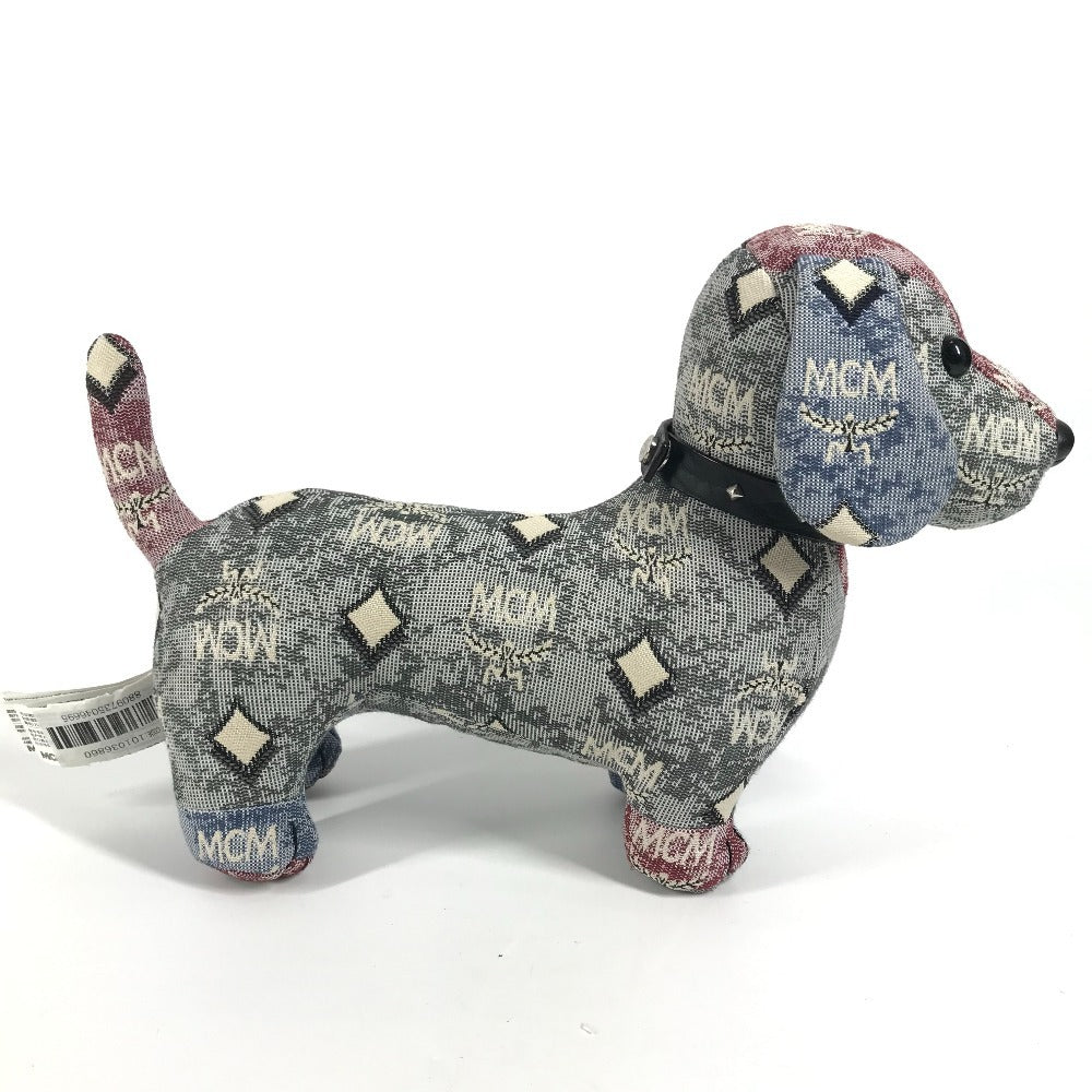 MCM スタッズ 首輪 ロゴ 犬 ドッグ 人形 インテリア スタッズ ぬいぐるみ キャンバス ユニセックス マルチカラー - brandshop-reference