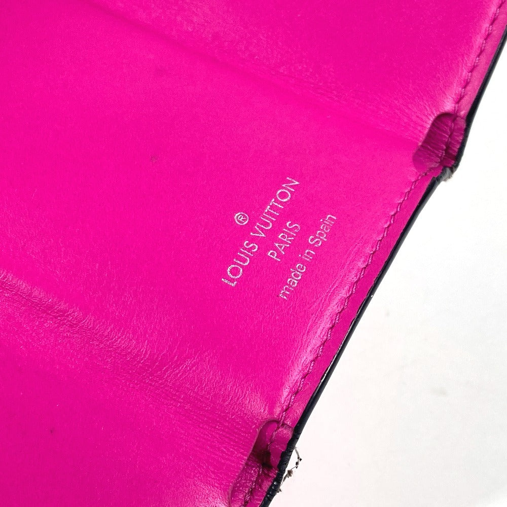 LOUIS VUITTON M30773 Taigarama Discovery Compact Wallet กระเป๋าสตางค์แบบพับ 3 ทบ หนัง Taiga สีบานเย็น ชมพู สำหรับผู้หญิง