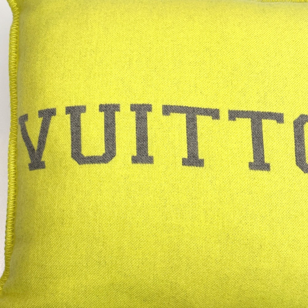 LOUIS VUITTON MP2158 バイカラー クッション・フリオ ルイ ピロー 枕 インテリア クッション ウール/カシミヤ メンズ イエロー