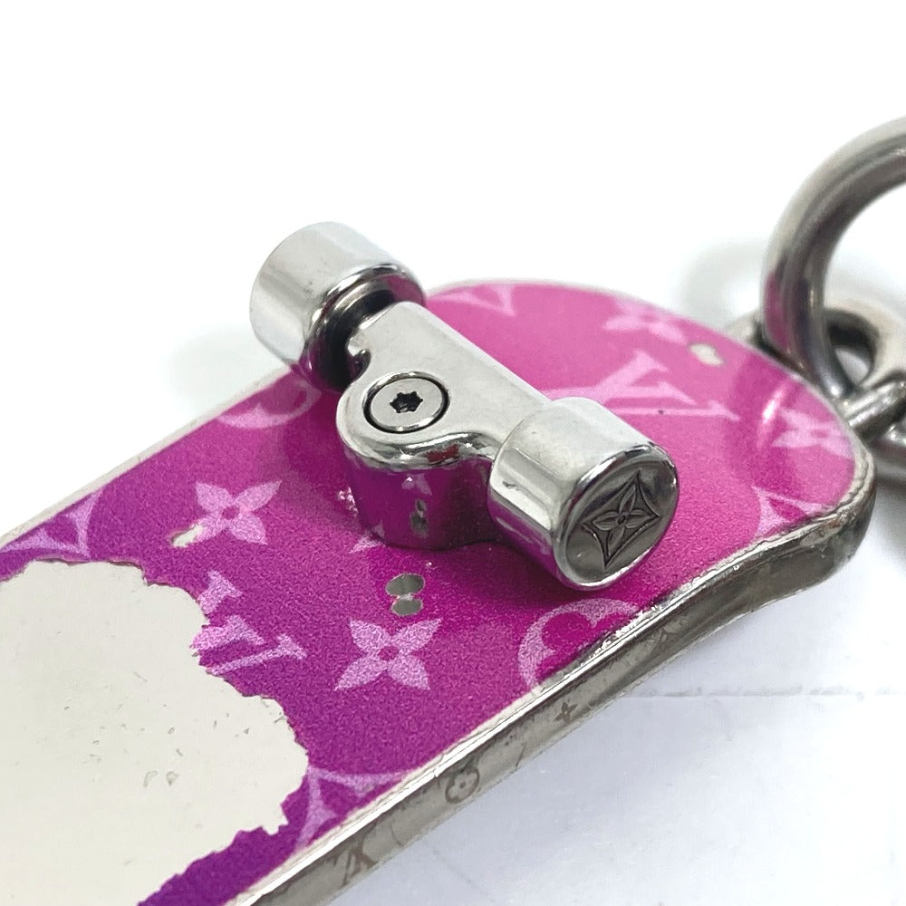 LOUIS VUITTON MP3269 スケボー ビジューサック スケートボード バッグチャーム キーホルダー メタル メンズ ブラック