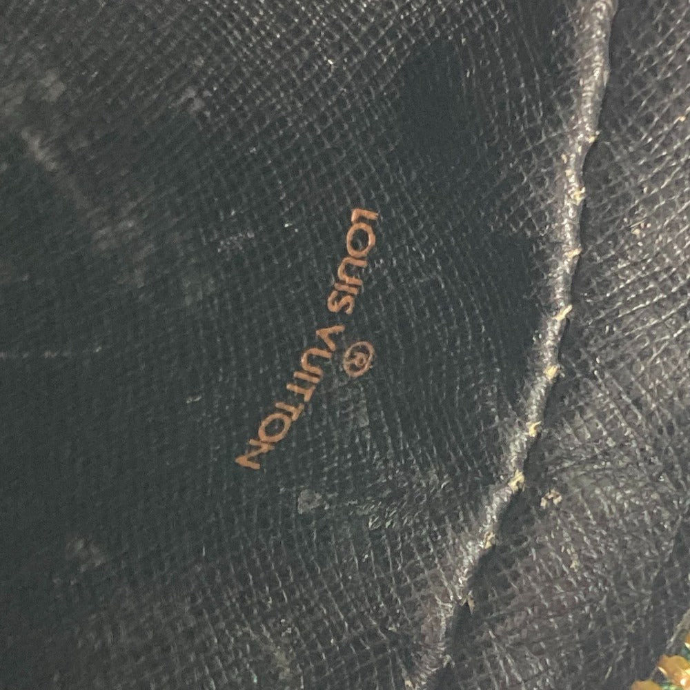 LOUIS VUITTON M45634 Epi Danube Pochette Crossbody Shoulder Bag Epi Leather Women's Borneo Green Green