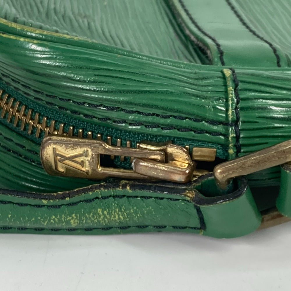 LOUIS VUITTON M45634 Epi Danube Pochette Crossbody Shoulder Bag Epi Leather Women's Borneo Green Green