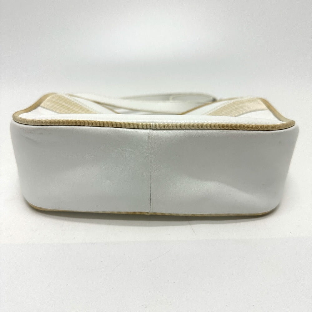 Salvatore Ferragamo BA214183 ヴァラ リボン ショルダーバッグ レザー レディース ホワイト