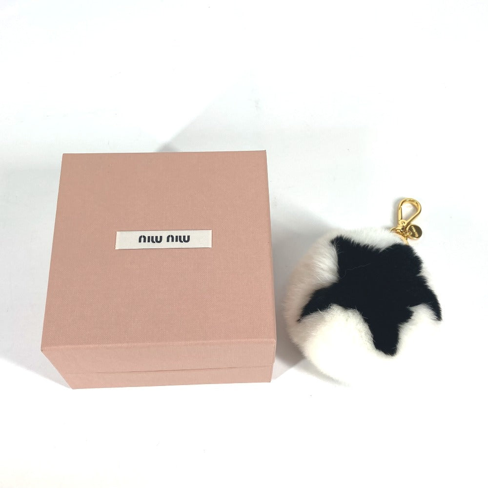 MIUMIU スター 星 ロゴ バッグチャーム キーホルダー ファー レディース ホワイト - brandshop-reference
