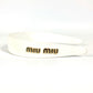 MIUMIU ロゴ ヘアバンド ヘッドバンド カチューシャ プラスチック レディース ホワイト - brandshop-reference
