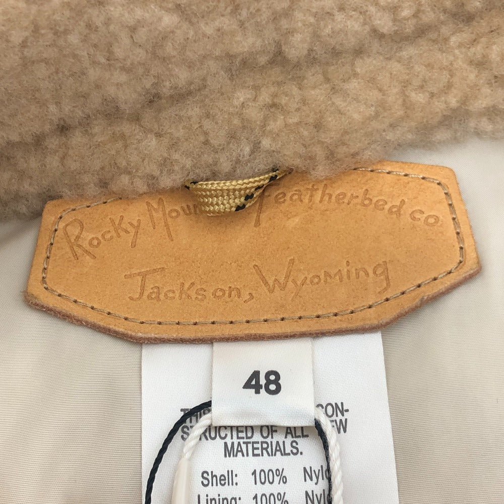 GD0117 Rocky Mountain × GDC Collabo Christy Vest ロッキーマウンテン × GDCコラボ クリスティ アパレル アウター ダウンベスト ナイロン メンズ ベージュ