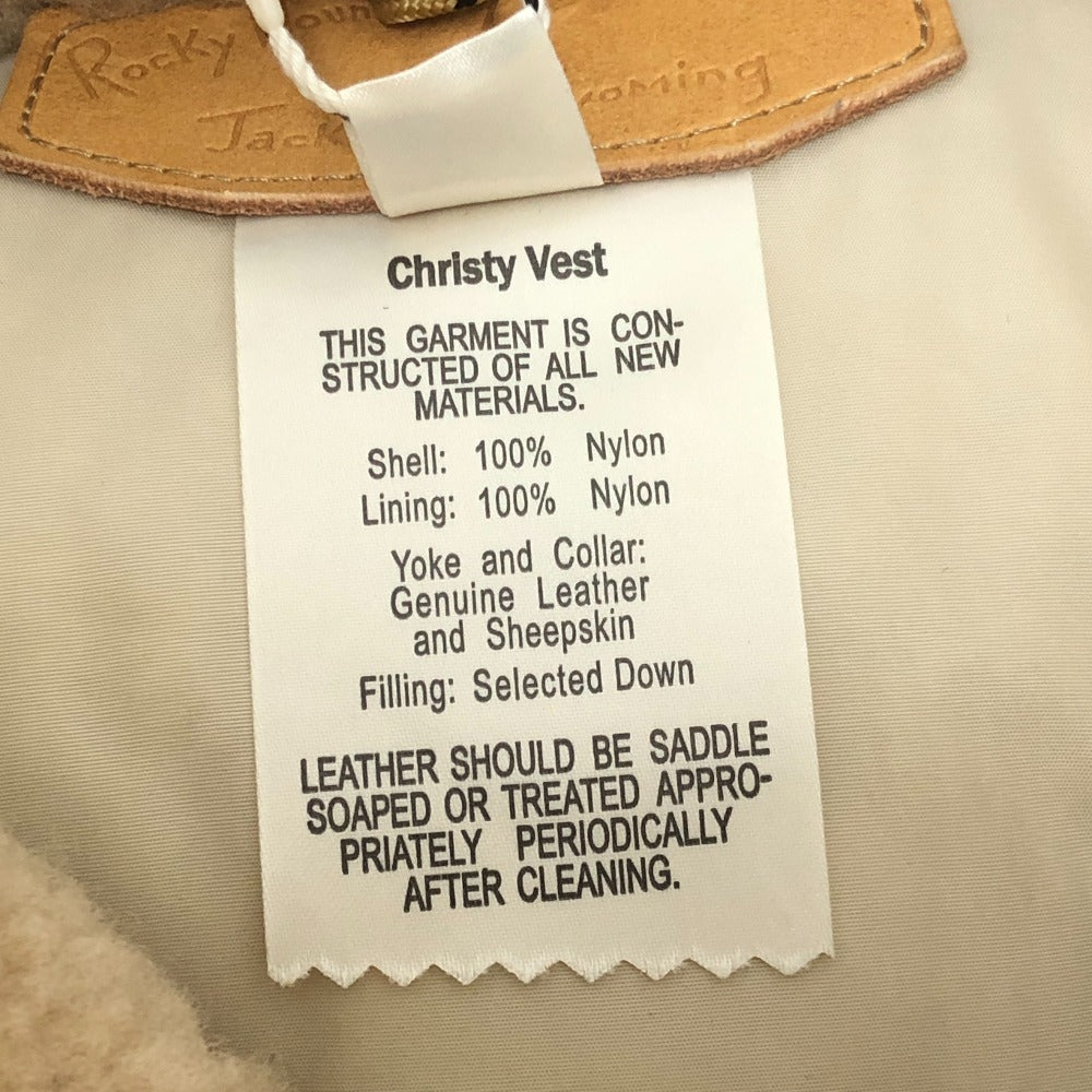 GD0117 Rocky Mountain × GDC Collabo Christy Vest ロッキーマウンテン × GDCコラボ クリスティ アパレル アウター ダウンベスト ナイロン メンズ ベージュ