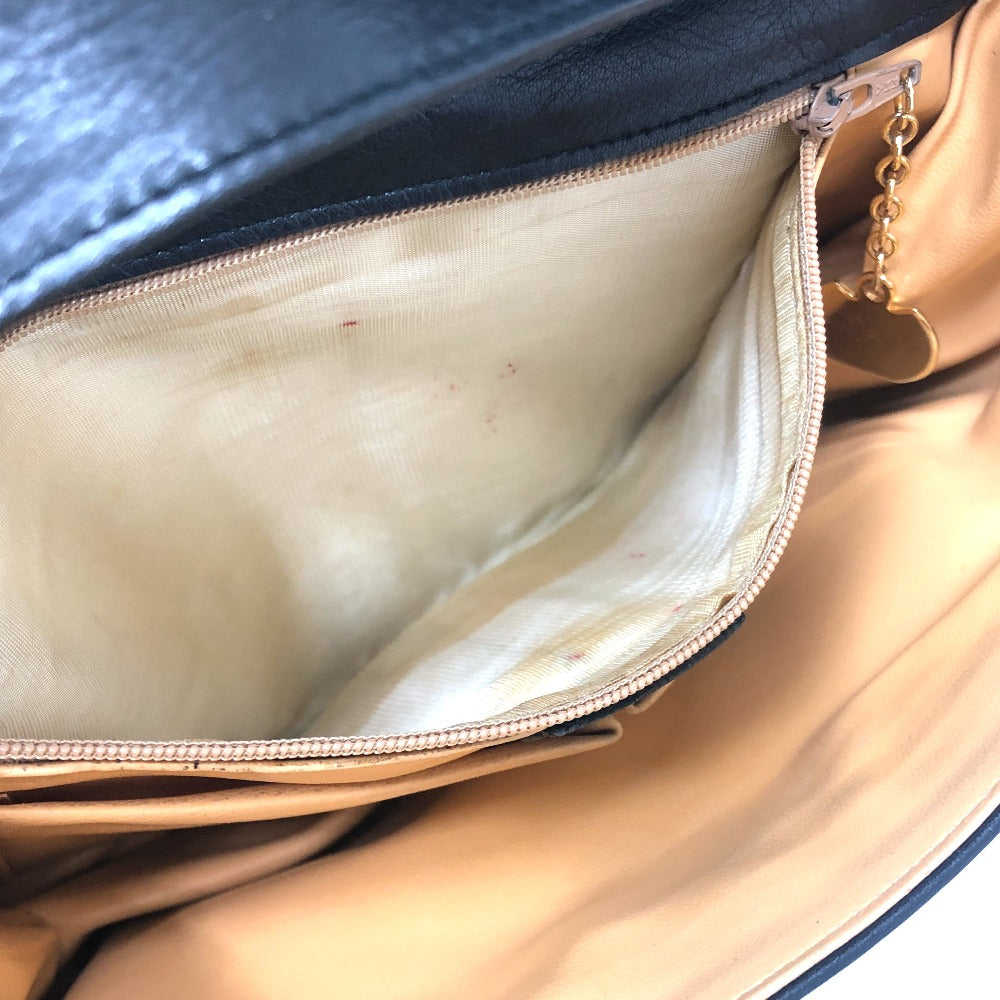 CELINE ロゴ 斜め掛け カバン 肩掛け バッグ ショルダーバッグ レザー レディース ブラック