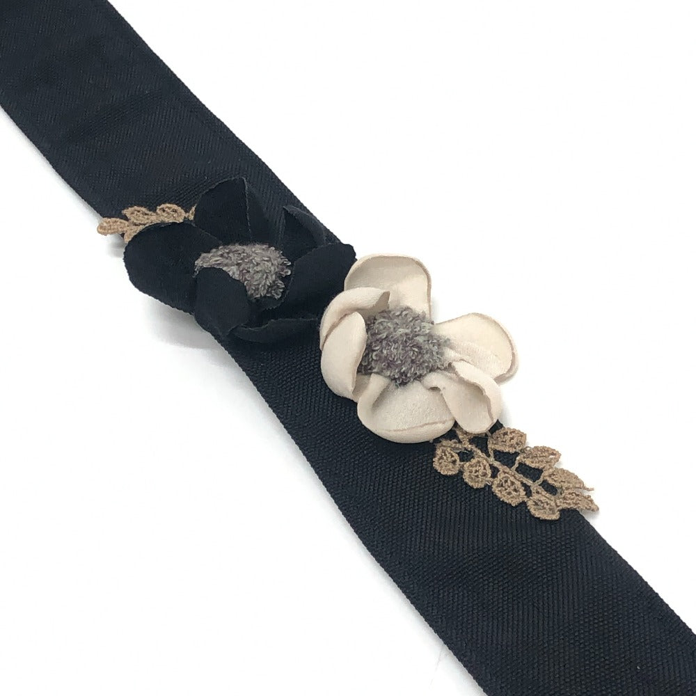 amitie アミティエ 花柄刺繍 フリル カバン ポシェット 丸型 立体装飾 花 ショルダーバッグ ナイロン レディース ブラック