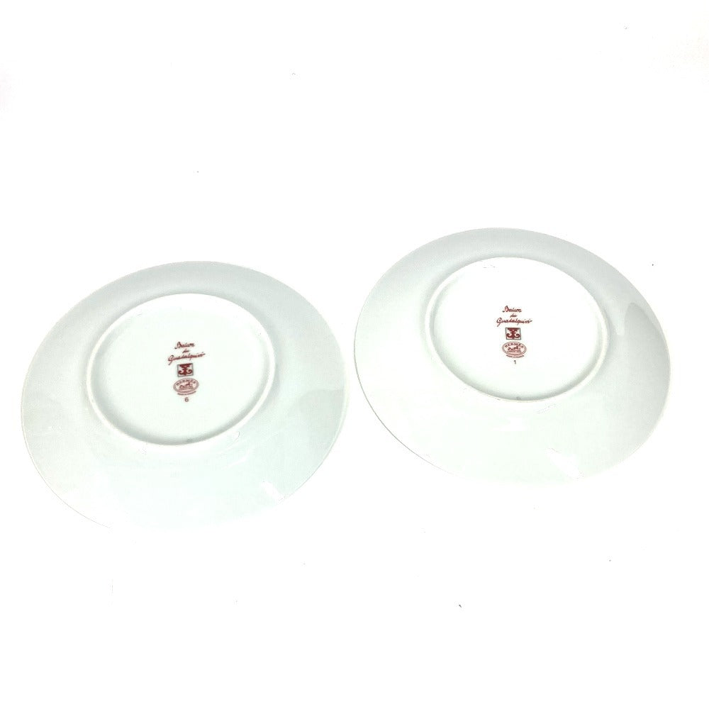 HERMES セット ペア ガダルギヴィール 2枚セット 17ｃｍ プレート カトラリー お皿 陶器 ユニセックス ホワイト レッド - brandshop-reference