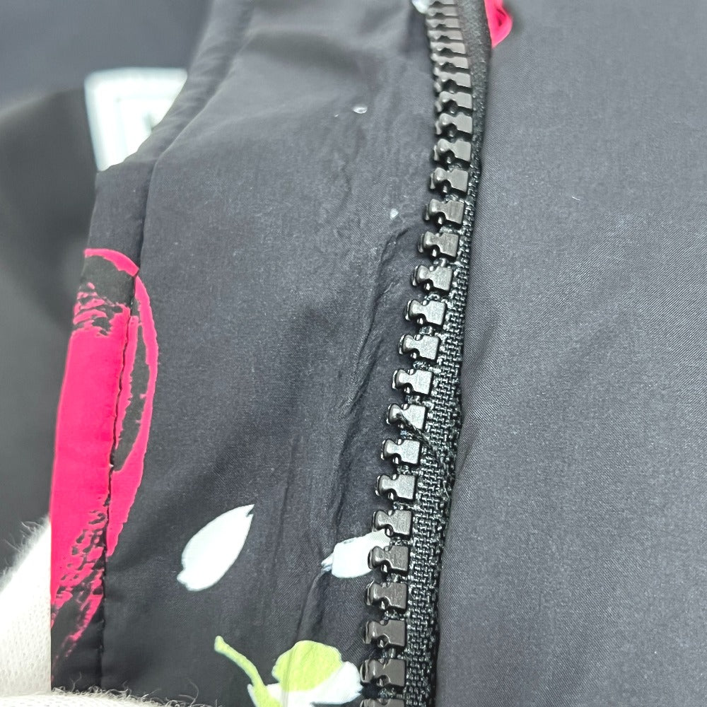 Moschino WT5854203 Pakaian Pakaian Padded Padded Floral Down Jacket Nylon Wanita Hitam