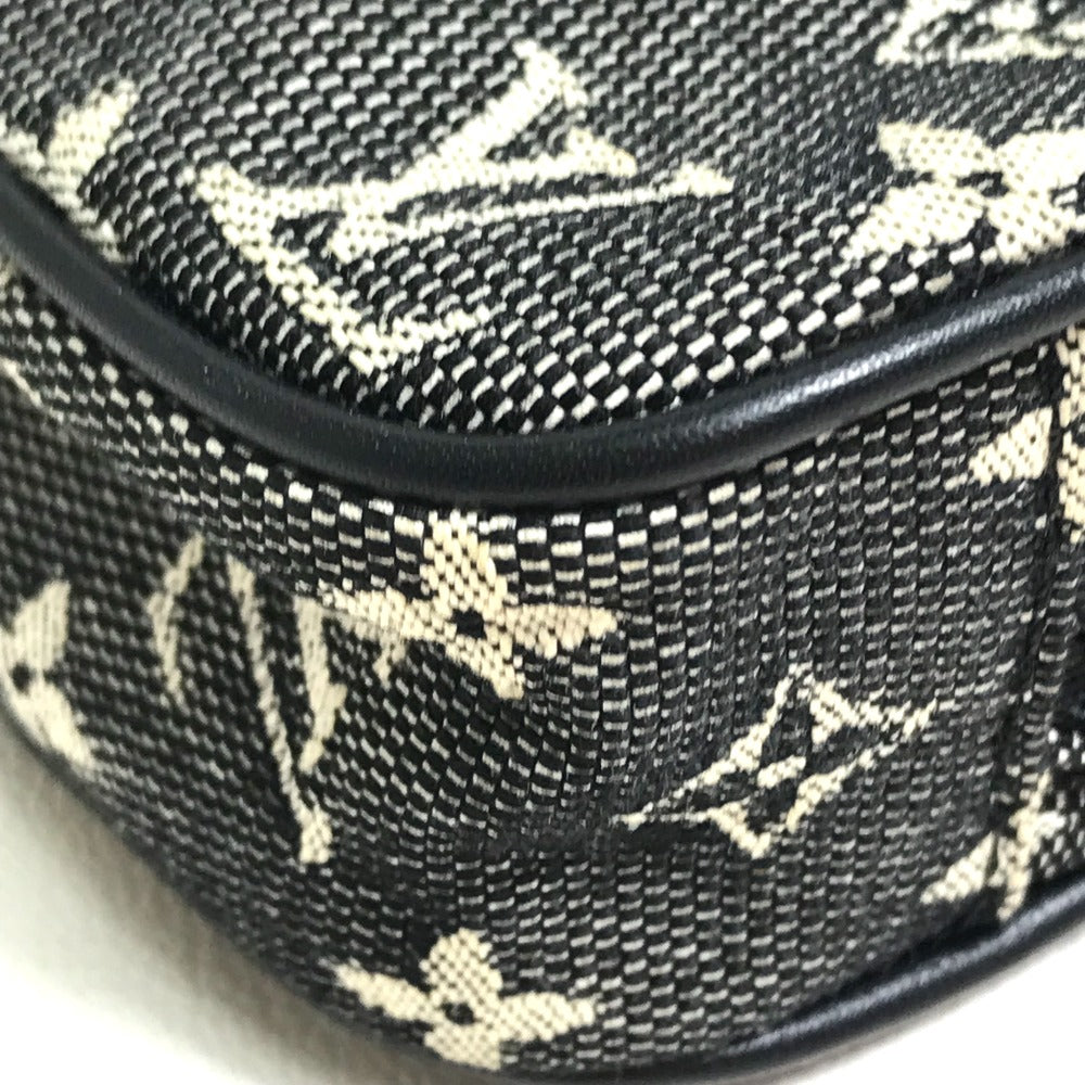 LOUIS VUITTON M92066 Monogram Mini Canvas Digital Camera Case/Pouch, Unisex, Gray