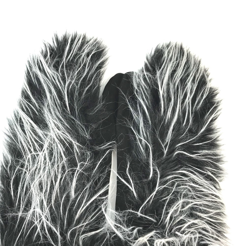 CHANEL Mitten-style CC Coco Mark Fur Nubuck Gloves for Women in Black