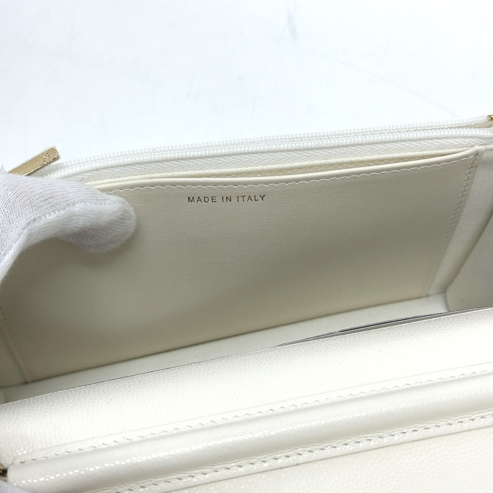 CHANEL AP4653 メティエダール コレクション ココマーク カバン チェーンウォレット 肩掛け 斜め掛け ショルダーバッグ キャビアスキン レディース ホワイト