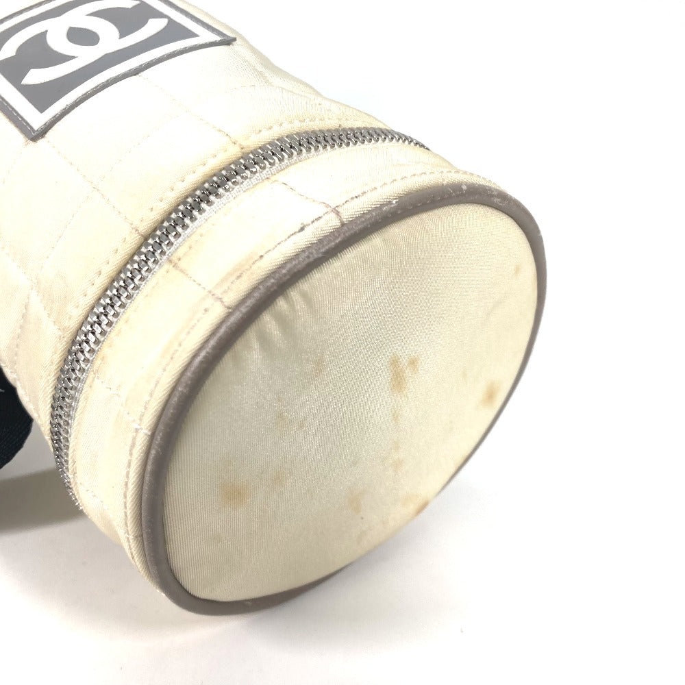 CHANEL スポーツ ペットボトル入れ CC ココマーク ボトルホルダー 斜め掛け ショルダーバッグ ナイロン レディース ホワイト - brandshop-reference