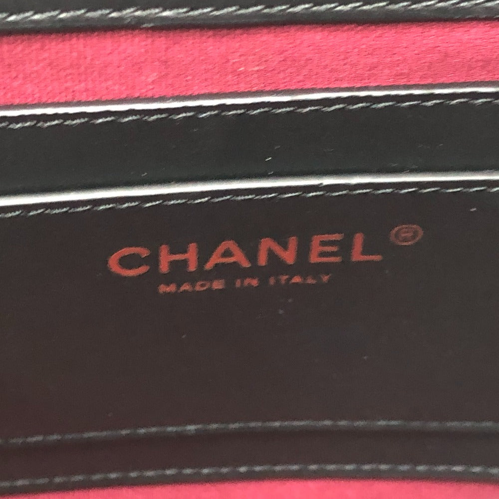 CHANEL AS4058 マトラッセ キルティング ココマーク CC ロゴ チェーン カバン バックパック リュックサック キャビアスキン レディース ブラック