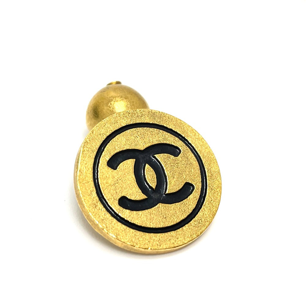 CHANEL CC Coco Mark 93A Vintage Fashion Accessory Metal Cufflinks Women's Gold