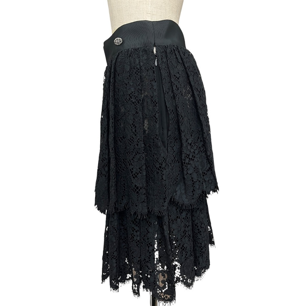 CHANEL P45546 13P All-Lace Shorts with CC Coco Mark, Rayon, Women's, Black