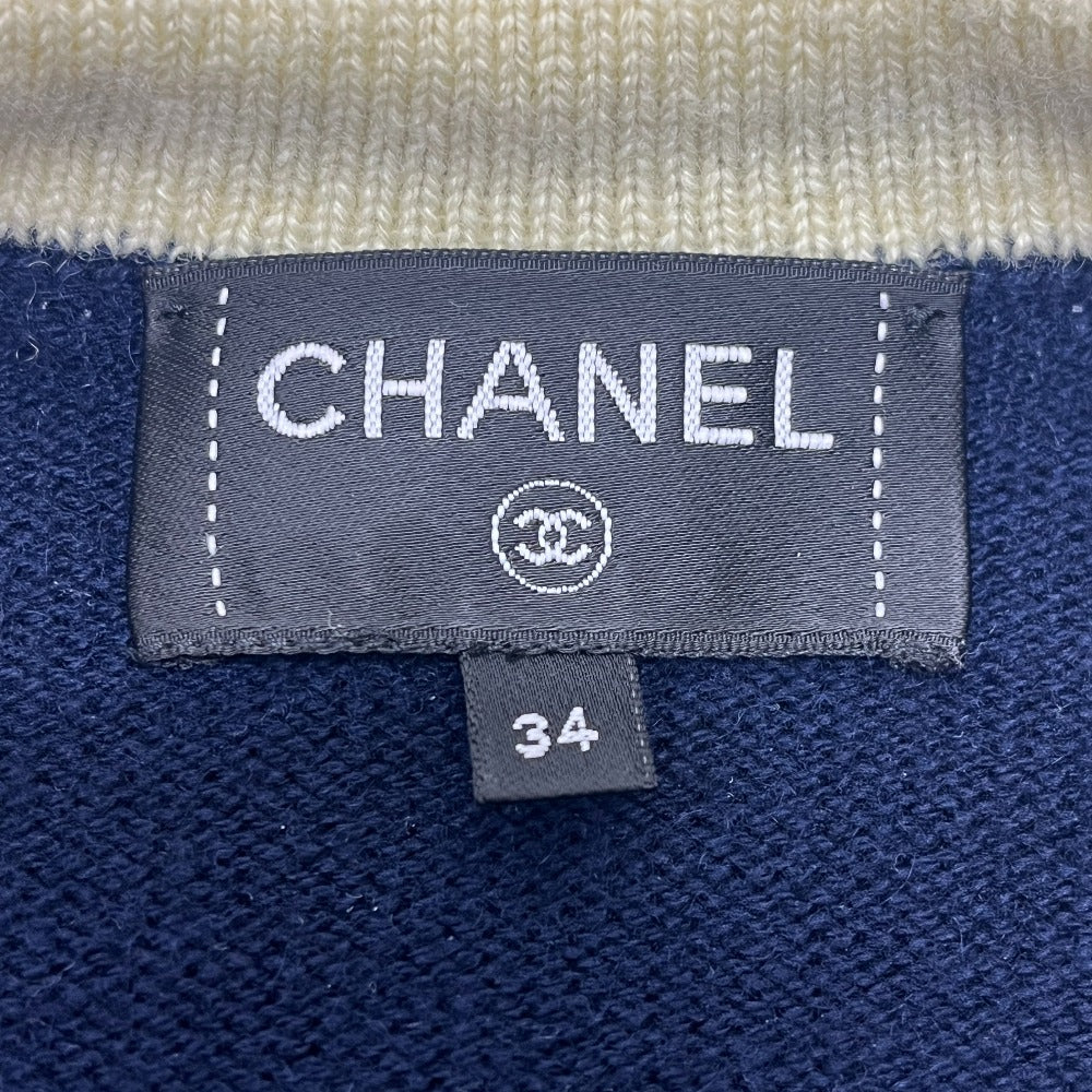 CHANEL P81370 2026年春夏 プレコレクション ココマークボタン アパレル カーディガン カシミヤ レディース ネイビーブルー & レッド ネイビー