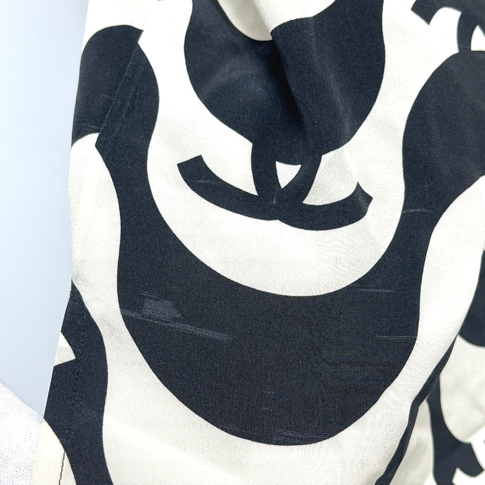 CHANEL P70211 21P CC Mark Wave apparel short sleeves Short sleeve T-shirt silk Black/White Used