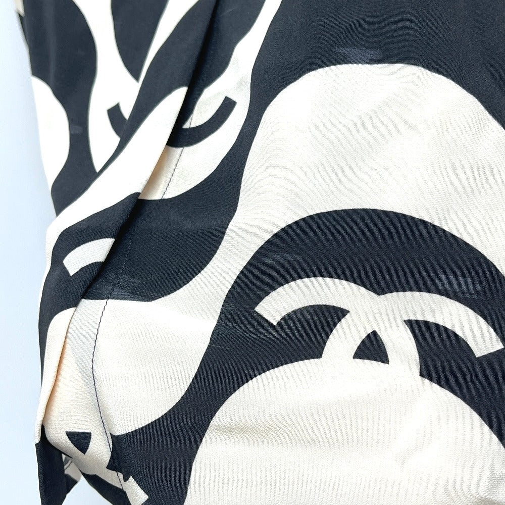 CHANEL P70211 21P CC Mark Wave apparel short sleeves Short sleeve T-shirt silk Black/White Used