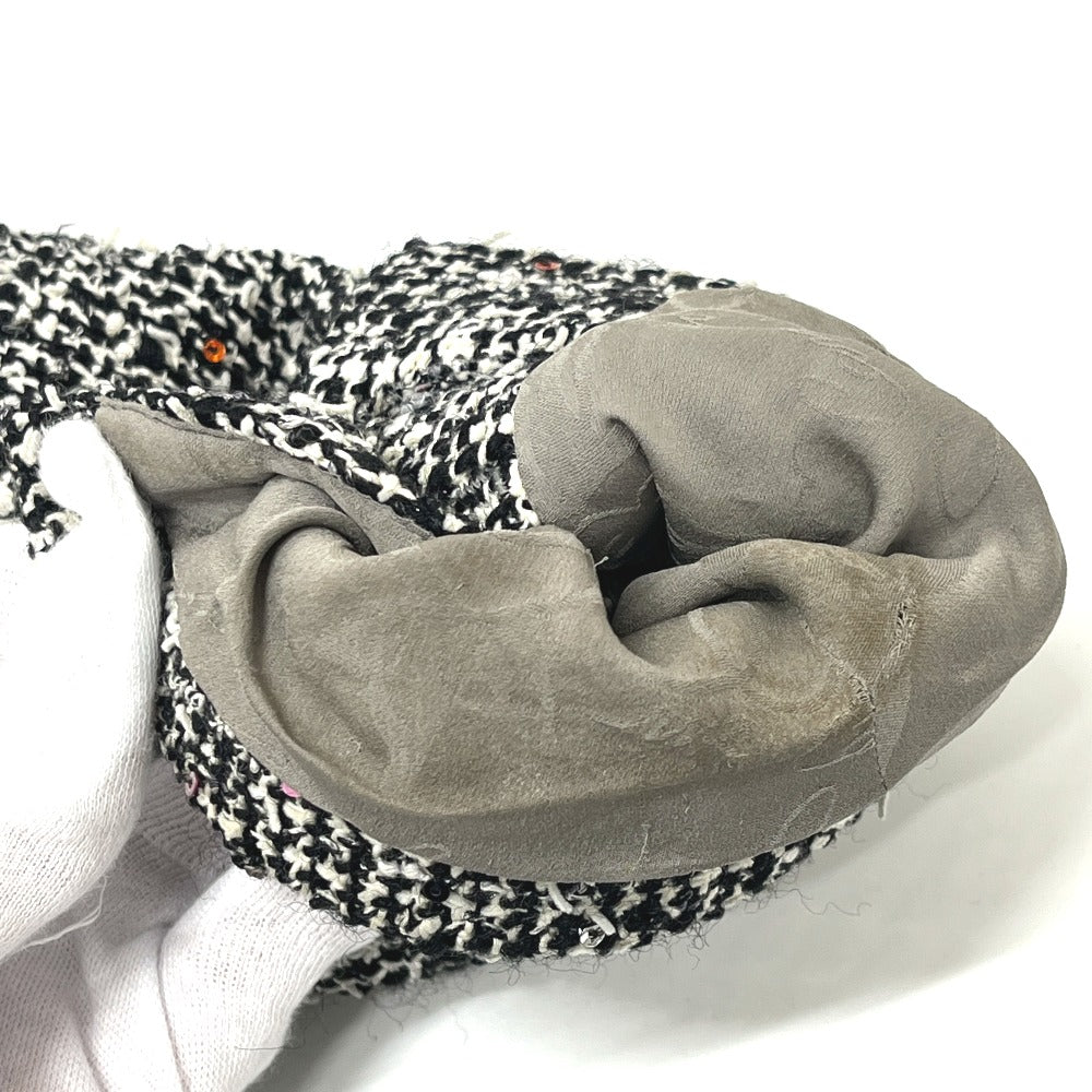 CHANEL P50738 Tweed Bijoux Flower Buttons Apparel, collarless, sequined outerwear Jacket tweed gray Used