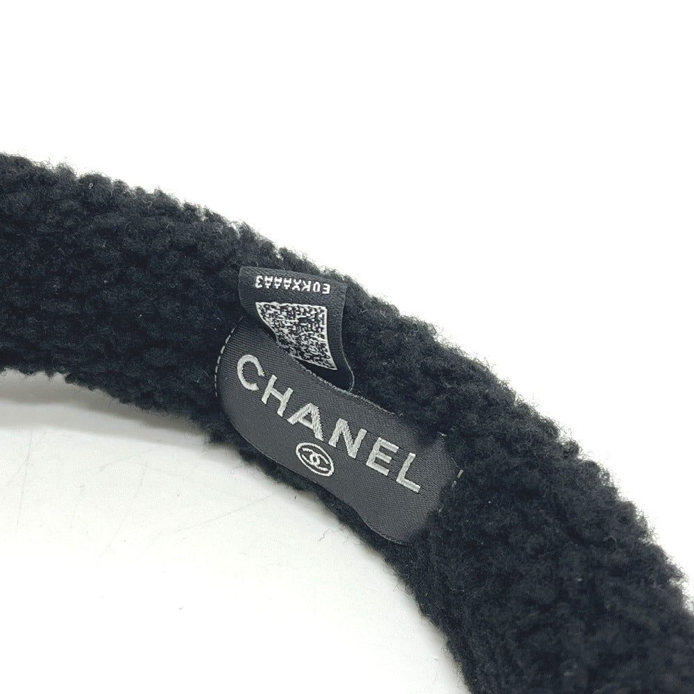 CHANEL 25B Deconstructed Coco Mark Bicolor Apparel Accessory Earmuffs Fur Women's Black