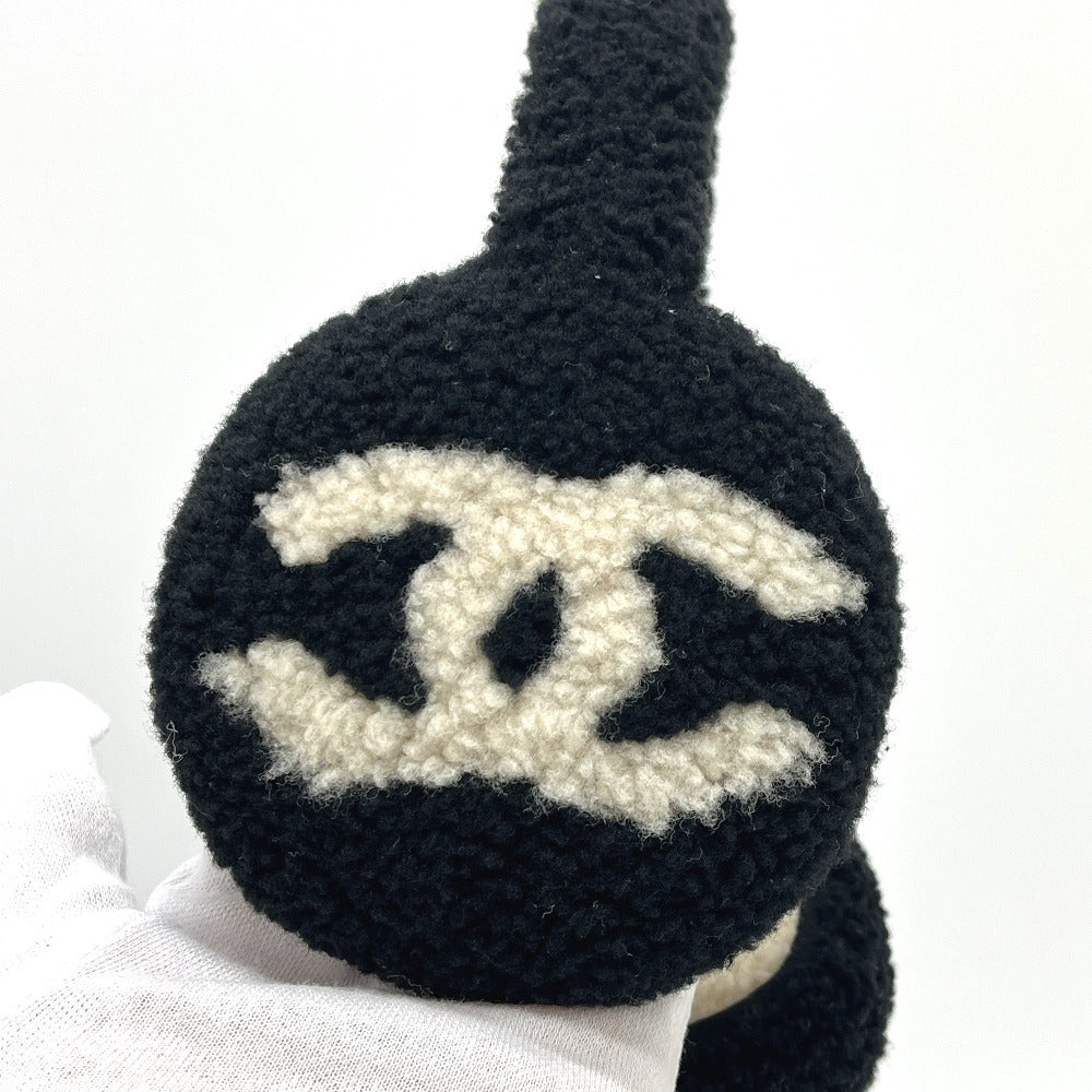 CHANEL 25B Deconstructed Coco Mark Bicolor Apparel Accessory Earmuffs Fur Women's Black