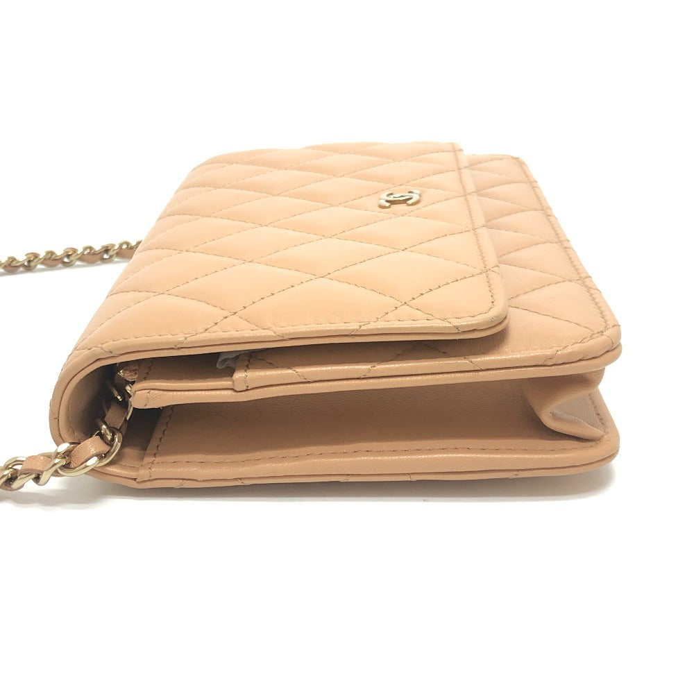 CHANEL AP0250 マトラッセ ココマーク クラシック チェーンウォレット カバン ショルダーバッグ ラムスキン レディース ベージュ