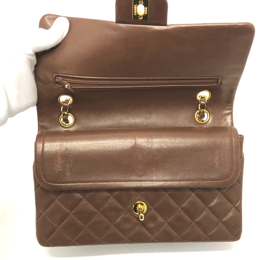 CHANEL A01112 マトラッセ25 マトラッセ 25 Wフラップ Wチェーン 斜め掛け 肩掛け カバン バッグ ショルダーバッグ ラムスキン レディース ブラウン