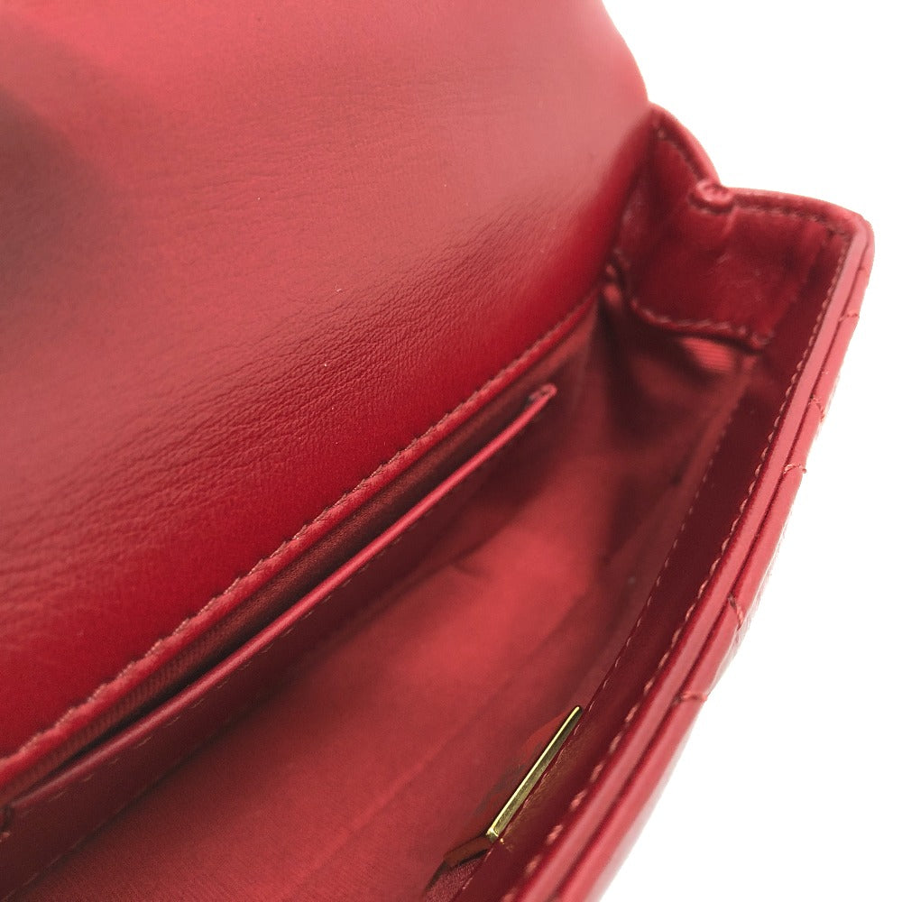 CHANEL ココマーク マトラッセ 3チェーン カバン 斜め掛け ショルダーバッグ ラムスキン レディース レッド - brandshop-reference
