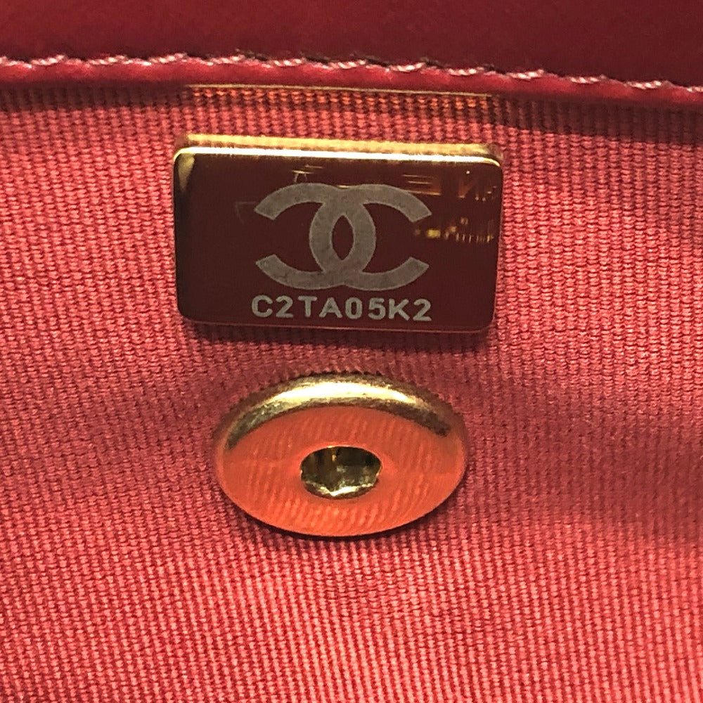 CHANEL ココマーク マトラッセ 3チェーン カバン 斜め掛け ショルダーバッグ ラムスキン レディース レッド - brandshop-reference