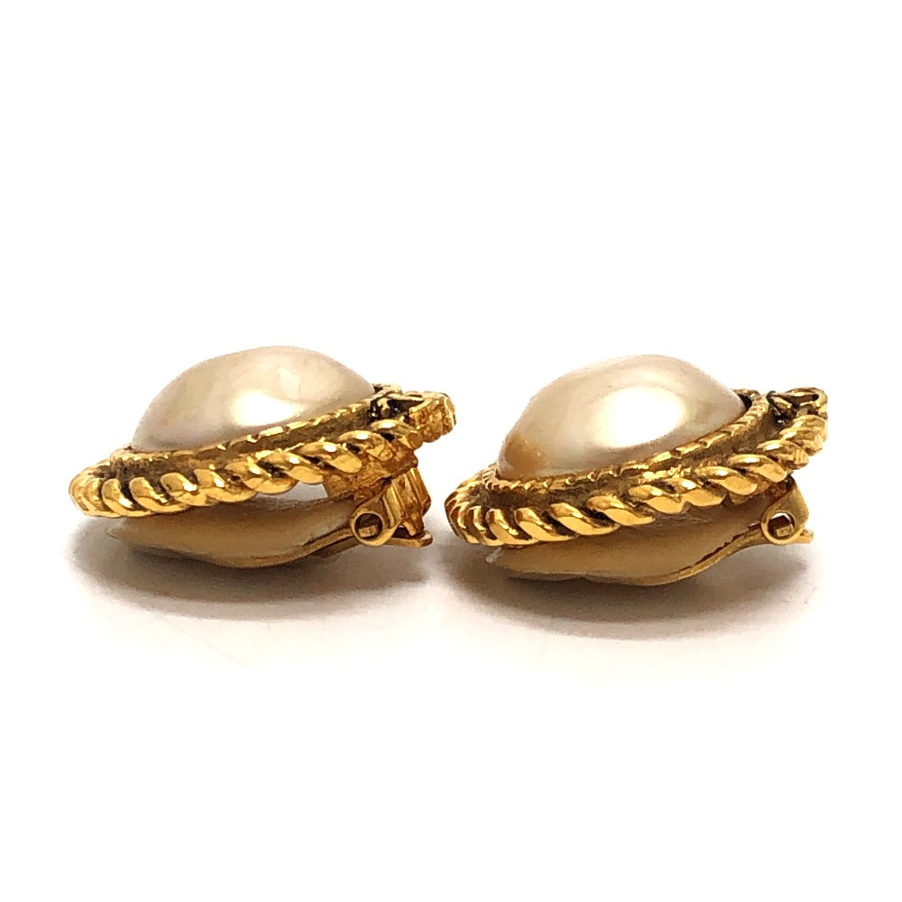CHANEL vintage CC CC Mark logo Chain & Faux Pearl Clip-on Earrings Metal Gold Used