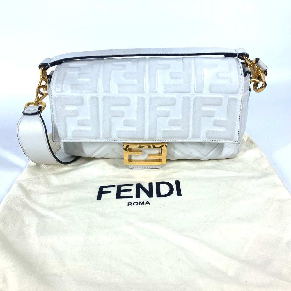 FENDI 8BR600 ズッカ マンマバケット 肩掛け 2WAYバッグ カバン ショルダーバッグ レザー レディース