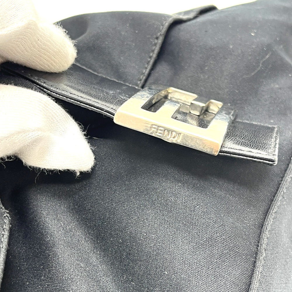 FENDI FFロゴ マンマバケット 肩掛け カバン フラップ バッグ ハンドバッグ ナイロン レディース ブラック