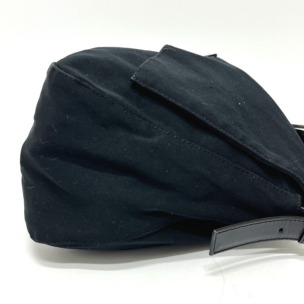 FENDI FFロゴ マンマバケット 肩掛け カバン フラップ バッグ