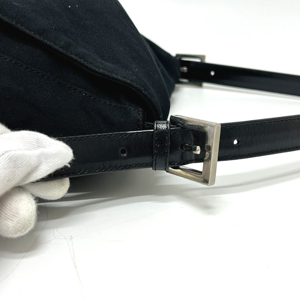 FENDI FFロゴ マンマバケット 肩掛け カバン フラップ バッグ ハンドバッグ ナイロン レディース ブラック