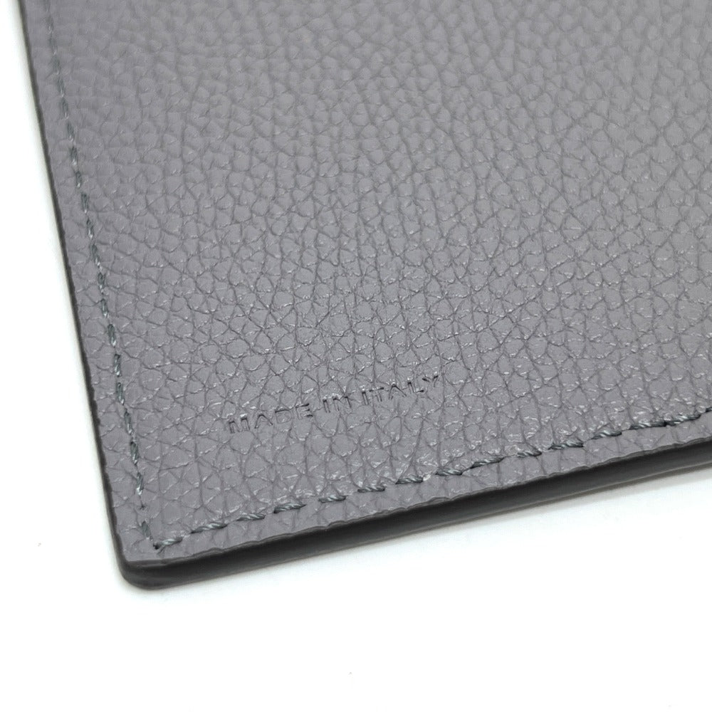 未使用 FENDI グレー パスポートケース フェンディ FENDI 7AS378 ロゴ 小物 パスケース パスポートケース レザー